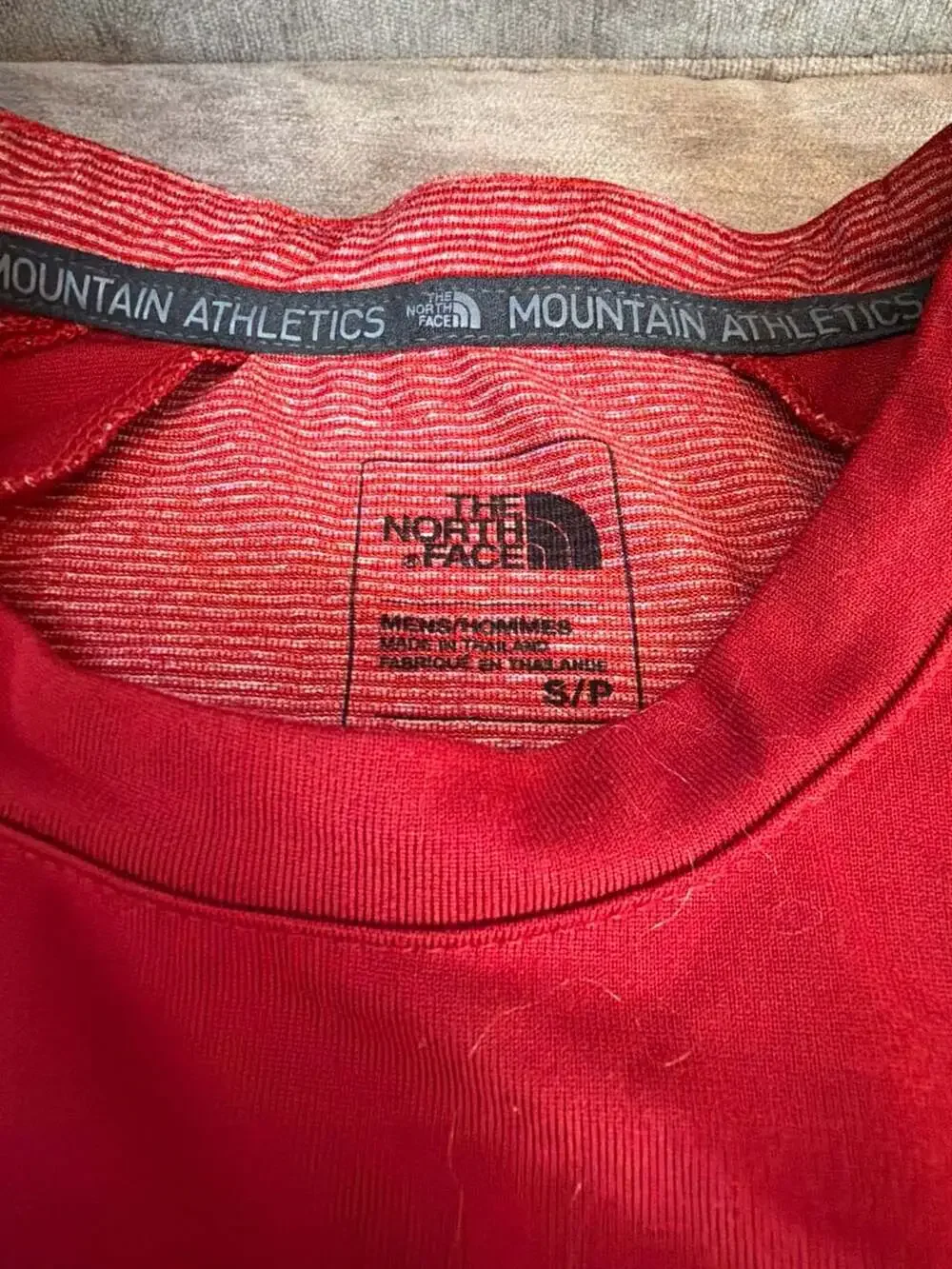 The North Face Mountain Athletics Mens‎ Short Sleeve FlashDry Training Shirt Red